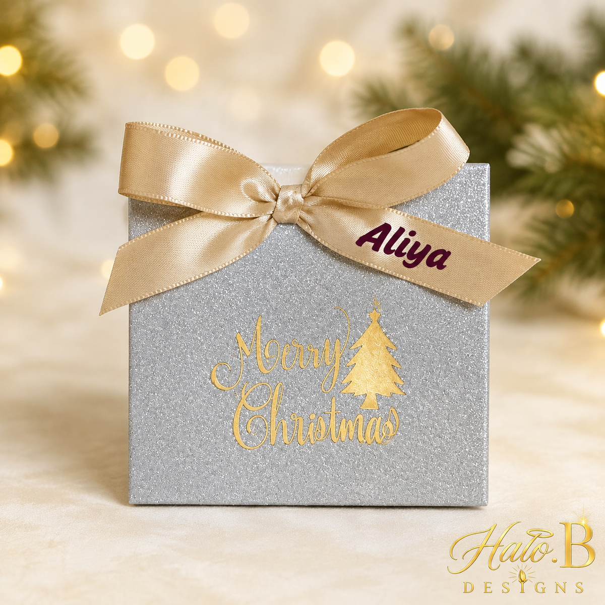 Aliya Merry Christmas glitter gift box